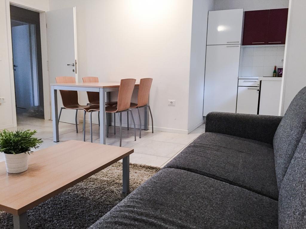 Apartments Lucija Portoroz Habitación foto